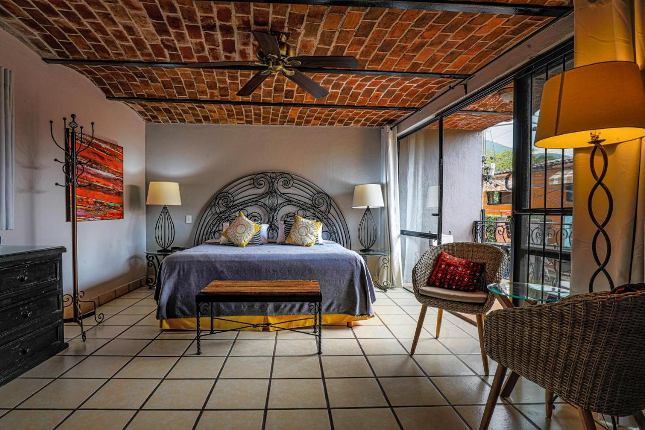 Casa Del Sol Bed and breakfast Ajijic