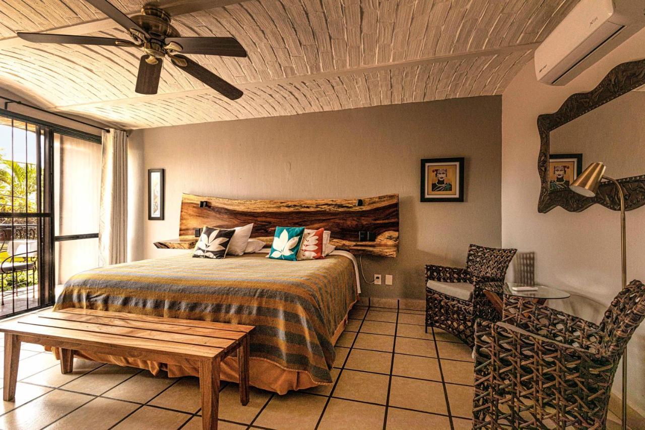 Casa Del Sol Bed and breakfast